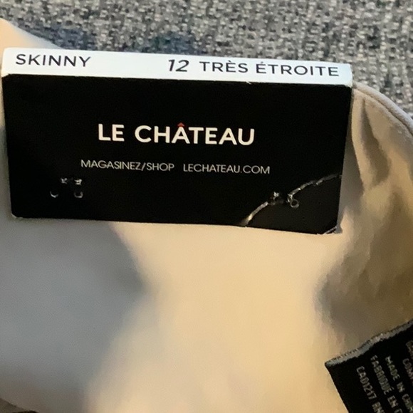Le Chateau, Skinny leg, size 12 modern fit pants. - Picture 5 of 5
